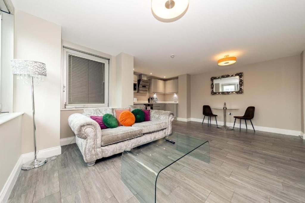 Apartment Hazelnut Seafront One Bedroom Bn1gre29 Brighton